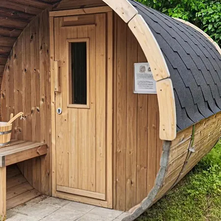In With Sauna *